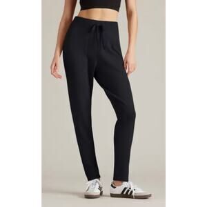 Rhone NWT Daybreak Sweater Jogger Black Medium Ribbed Lounge Chic Athleisure